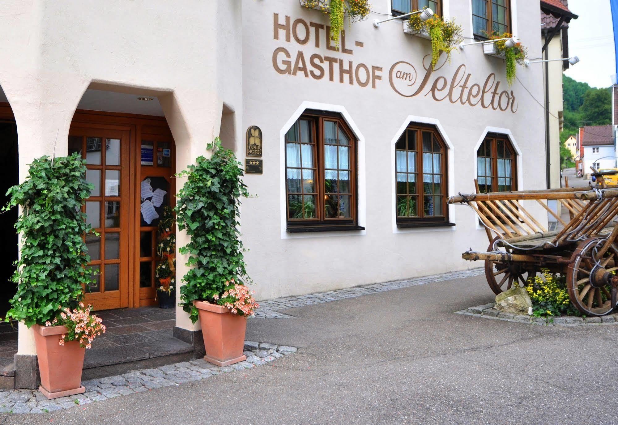 Hotel Gasthof Am Selteltor Wiesensteig Exterior photo